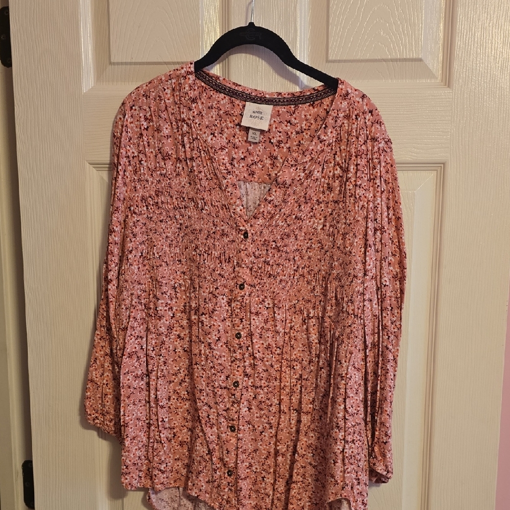 Knox Rose Coral‎ Floral Button-Down Blouse